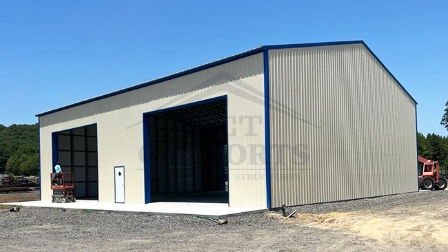 60x70x20 Commercial Clear Span Building